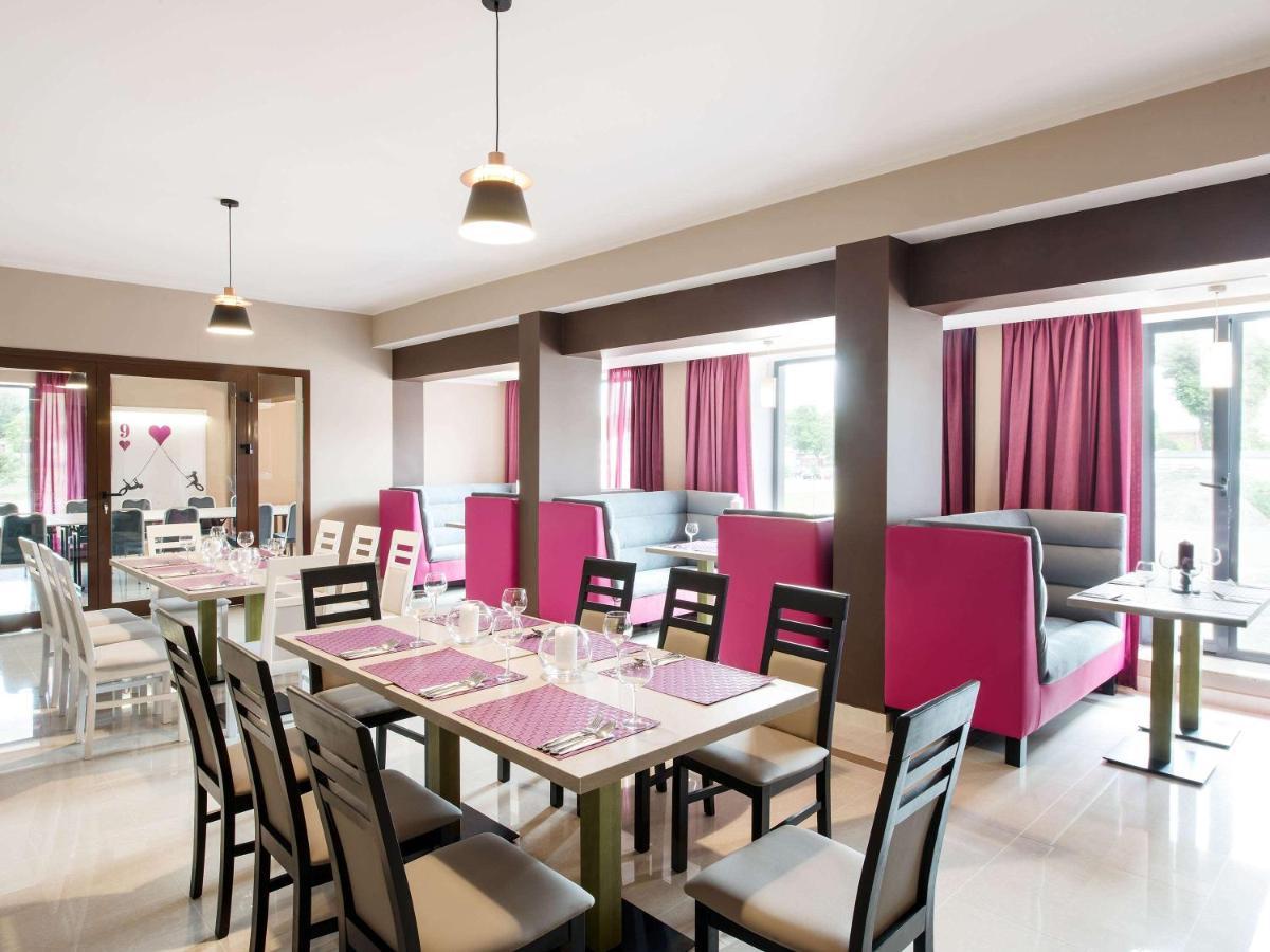 Ibis Styles Gniezno Stare Miasto Exterior photo
