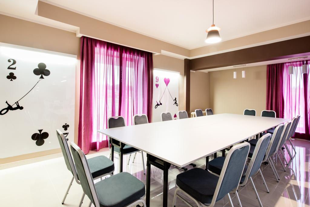 Ibis Styles Gniezno Stare Miasto Exterior photo