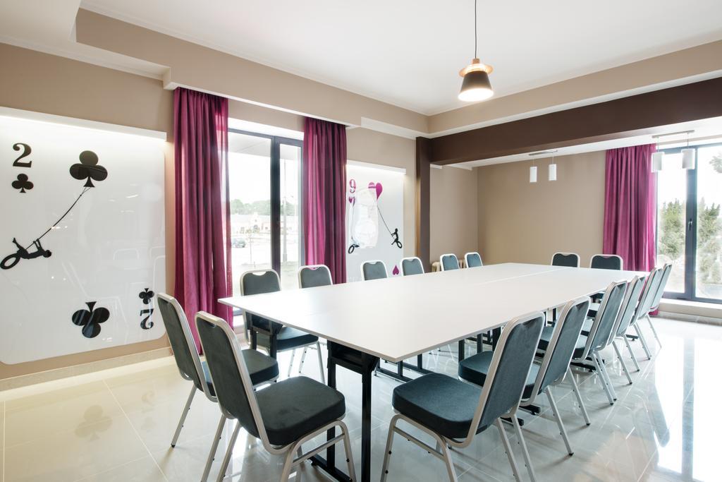 Ibis Styles Gniezno Stare Miasto Exterior photo