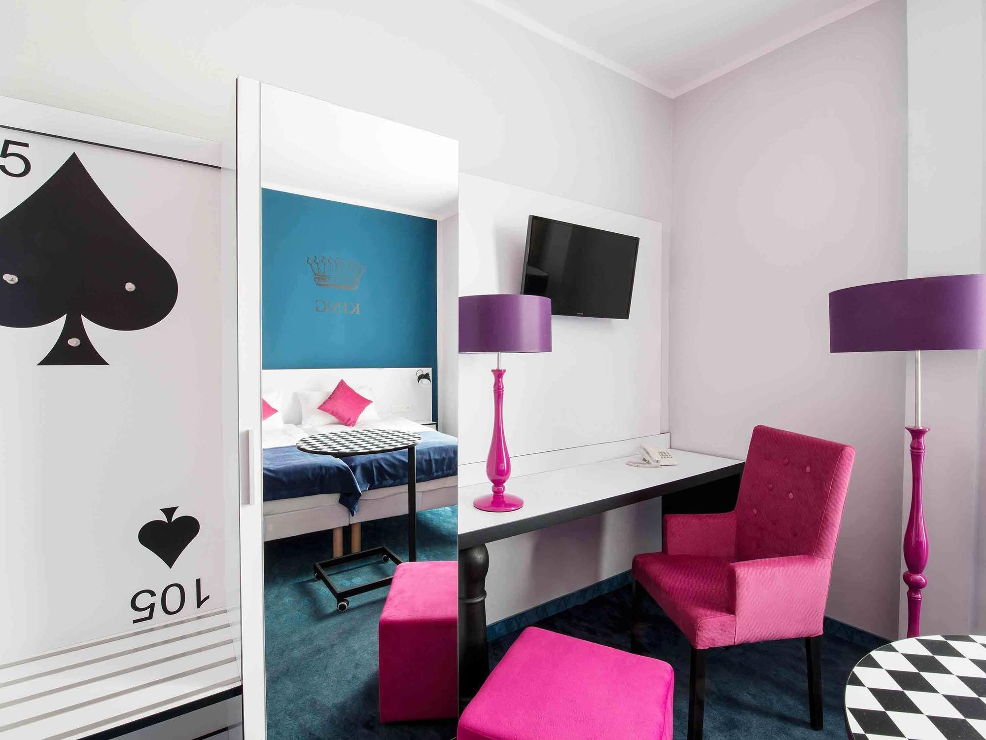 Ibis Styles Gniezno Stare Miasto Exterior photo